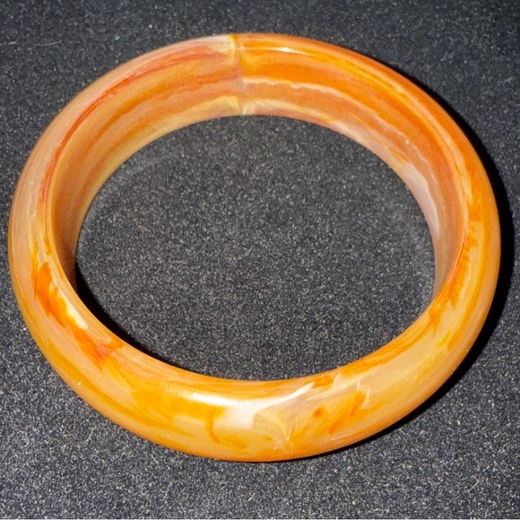 Estate Jewelry - Vintage Butterscotch Lucite Bangle Bracelet